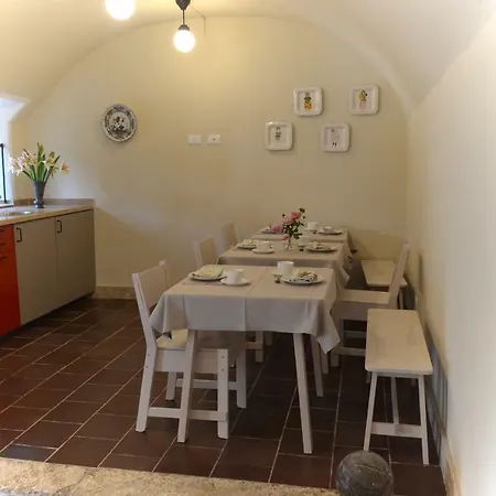 Casale Colleoni Bed & Breakfast Tivoli
